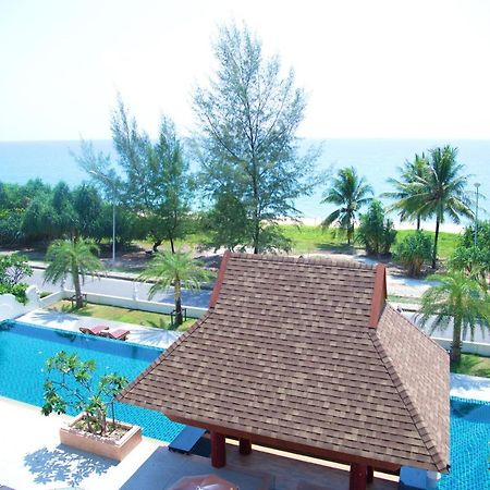 Maikhao Palm Beach Resort - Sha Plus Mai Khao Bagian luar foto