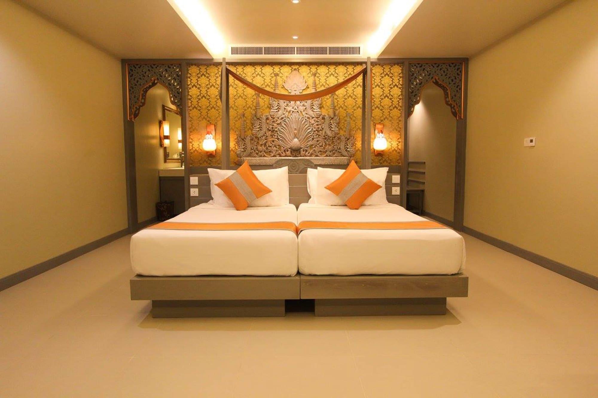 Maikhao Palm Beach Resort - Sha Plus Mai Khao Bagian luar foto