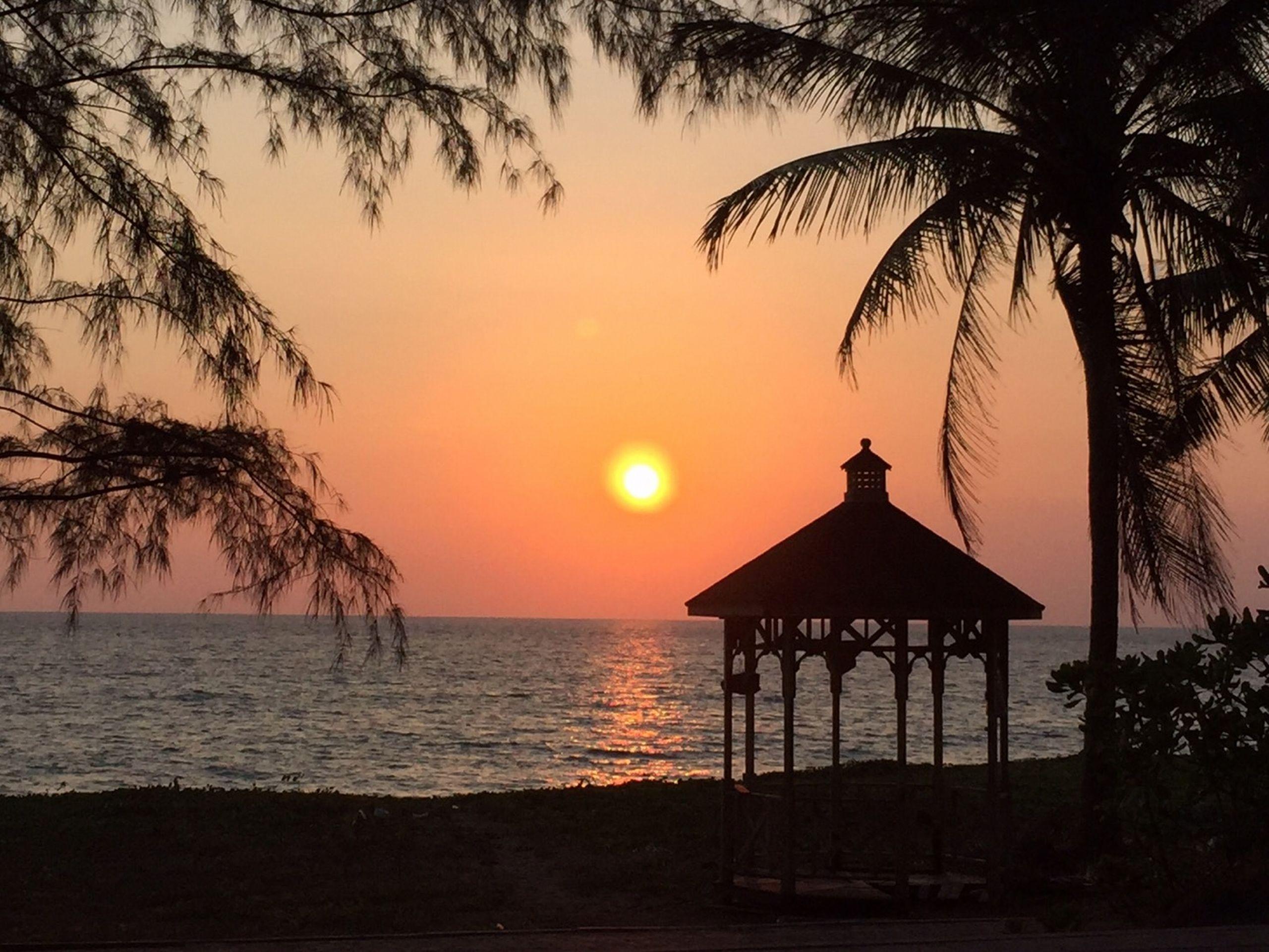 Maikhao Palm Beach Resort - Sha Plus Mai Khao Bagian luar foto